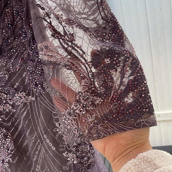 Mac Duggal - Aubergine Embellished Wrap Over 3/4 Sleeve Dress Size 18 - Picture 9 of 17